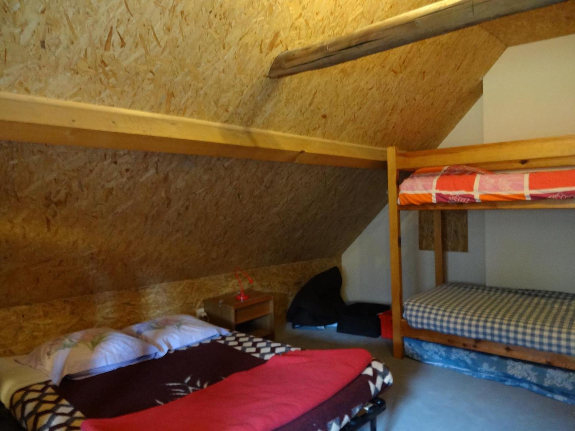Auberge La Bergerie Sainte-Marie-de-Campan Quarto foto
